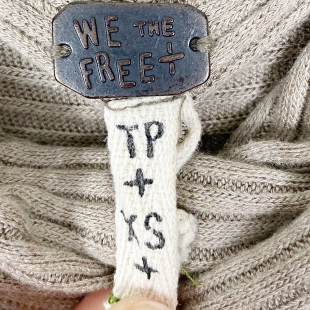 Free People | We The Free | Tan Lovers Rib Split Back Pullover Size XS - Picture 5 of 5